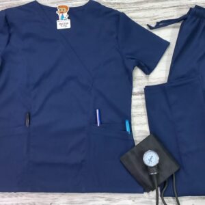 Promoción Uniforme Azul Día Cuello Cruzado Antifluido Universal Lycra Lafayette