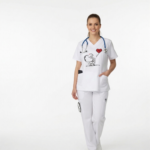 Uniforme Antifluido Blanco Mafalda Micro Dril Lafayette Cuello V