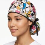 Gorro Antifluido Estampado Mickey Mouse Clásico Con Moño Ajustable