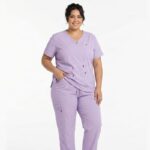 Uniforme Lila Cuello Corazon Vivo Lila Antifluido Importado