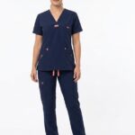 Uniforme Azul Dia Cuello V Vivo Salmon Antifluido Importado