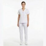 Uniforme Blanco Cuello V Vivo Lila Antifluido Importado Licrado