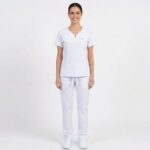 Uniforme Blanco Cuello Corazon Vivo Rosado Antifluido Importado