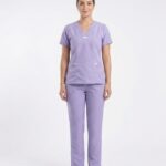 Uniforme Lila Cuello V Con Vivo Blanco Antifluido Universal Lafayette