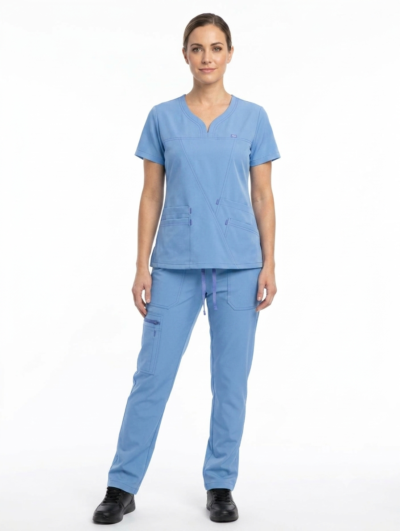 Uniforme Azul cielo Cuello Corazón Vivo Hortensia Antifluido Importado Licrado - Imagen 2
