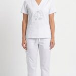 Uniforme Blanco Cuello V Vivo Blanco Bordado Minnie California Lafayette