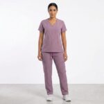 Uniforme Mora Leche Cuello Corazón Vivo Rosa Antifluido Importado Licrado