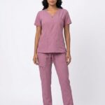 Uniforme Cuello Corazón Palo De Rosa Antifluido Importado Licrado